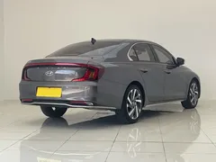 2021 Hyundai Mistra 1.8L CVT LUX Premium — фото 4