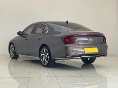 2021 Hyundai Mistra 1.8L CVT LUX Premium — фото 6