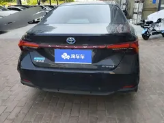 2019 Toyota Avalon Hybrid 2.5L Luxury VI, чёрный — фото 4