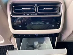 2025 Li Auto i6 4WD, белый — фото 8