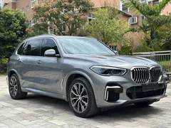 2022 BMW X5 30Li M — фото 3