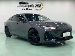 2022 Changan UNI-V 1.5T Premium — фото 3