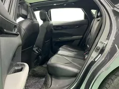 2022 Changan UNI-V 1.5T Premium — фото 5