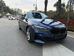 2020 BMW 1 Series 120i M Sport Package, синий — фото 3