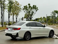 2023 BMW 3 Series 3 320Li M, белый — фото 4