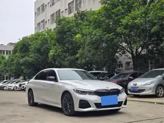 2022 BMW 3 Series 3 325Li M, белый — фото 3