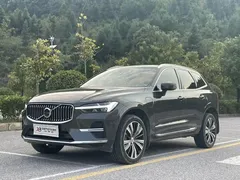 2022 Volvo XC60 T8 PHEV Long Range 4WD Luxury — фото 1