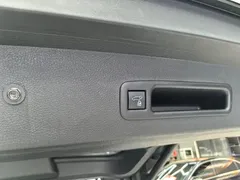 2021 Toyota Sienna 2.5L Hybrid Ultimate, белый — фото 19