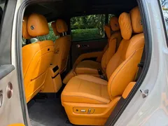2025 Li Auto i8 Standard — фото 6
