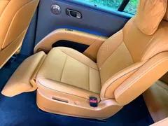 2025 Li Auto i8 Standard — фото 7