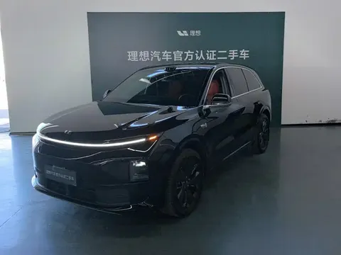 2025 Li Auto L6 Pro