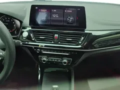 2021 BMW 1 Series 1 125i M, белый — фото 13