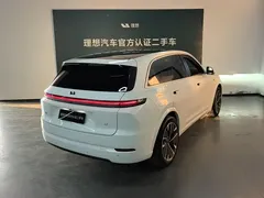 2025 Li Auto L7 Ultra, белый — фото 3