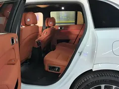 2025 Li Auto L7 Ultra, белый — фото 11