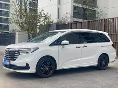 2022 Honda Odyssey 2.0L e:HEV, белый — фото 1