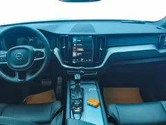2021 Volvo XC60 4WD Sport, синий — фото 12