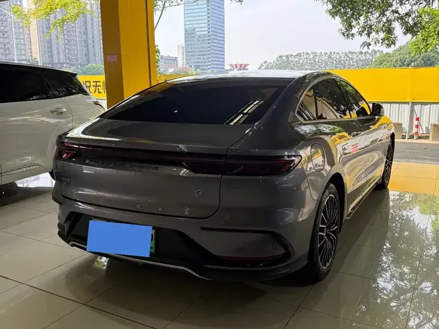 2024 BYD Han PHEV Honor 121KM Premium