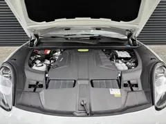 2021 Porsche Cayenne E-Hybrid 2.0T PHEV, белый — фото 9