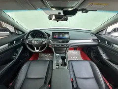 2022 Honda Accord Hybrid 2.0L, белый — фото 6