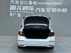 2022 Honda Accord Hybrid 2.0L, белый — фото 14