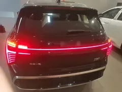 2025 Hongqi HS3 PHEV 125km PLUS 200, чёрный — фото 6