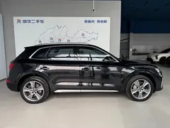 2022 Audi Q5L 45T, чёрный — фото 3