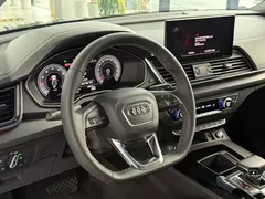 2022 Audi Q5L 45T, чёрный — фото 8