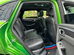 2021 Porsche Macan 2.0T, зелёный — фото 8