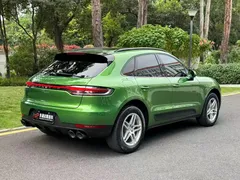 2021 Porsche Macan 2.0T, зелёный — фото 16