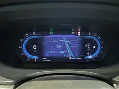 2023 Volvo S60 B4 Luxury, белый — фото 14