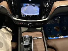 2023 Volvo S60 B4 Luxury, белый — фото 16