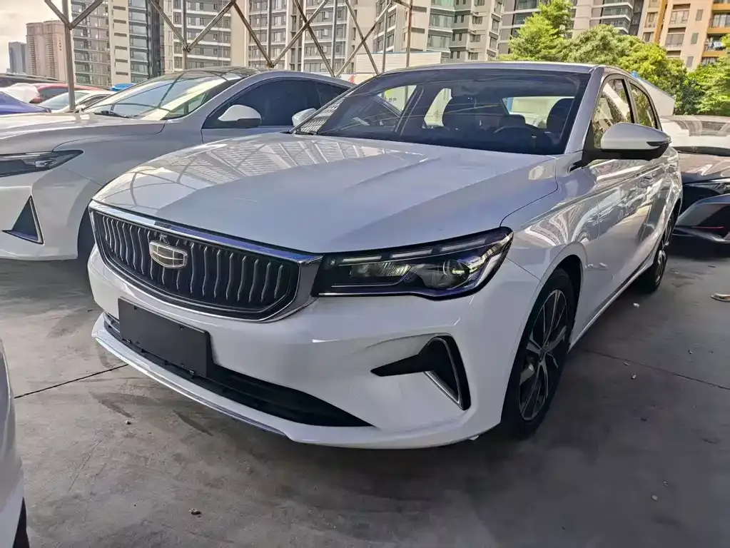 2022 Geely Emgrand 4th Gen 1.5L CVT Luxury