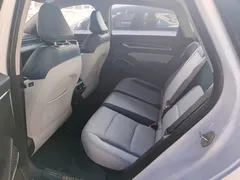 2022 Geely Emgrand 4th Gen 1.5L CVT Luxury, белый — фото 4