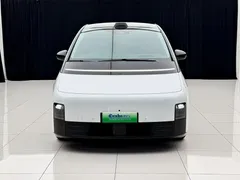 2024 Li Auto MEGA Ultra, белый — фото 2