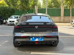 2022 Changan UNI-V 1.5T — фото 9