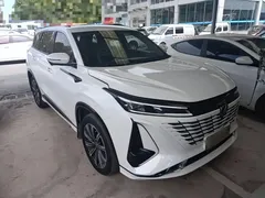 2023 Changan CS75 PLUS 3rd Gen 2.0T AT Premium, белый — фото 4