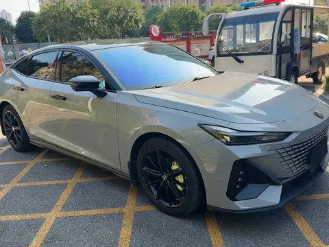 2022 Changan UNI-V 1.5T
