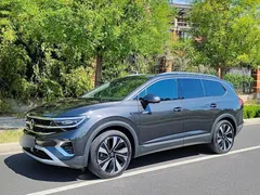 2023 Volkswagen Talagon 380TSI 4WD Pro 6, чёрный — фото 16