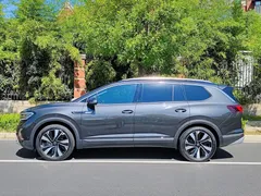 2023 Volkswagen Talagon 380TSI 4WD Pro 6, чёрный — фото 19