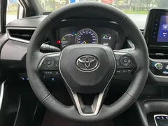 2021 Toyota Levin Hybrid 1.8H E-CVT Advanced — фото 8