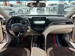 2021 Toyota Camry 2.0E Elite — фото 5