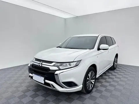 2021 Mitsubishi Outlander 2.0L 2WD 5