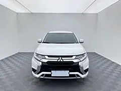 2021 Mitsubishi Outlander 2.0L 2WD 5, белый — фото 2