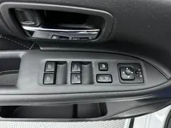 2021 Mitsubishi Outlander 2.0L 2WD 5, белый — фото 18