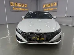 2022 Hyundai Elantra 1.5L CVT LUX Premium, белый — фото 3