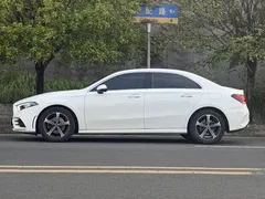2022 Mercedes-Benz A-Class A 200 L, белый — фото 7