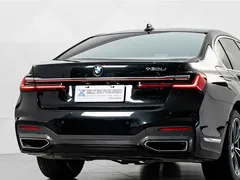 2019 BMW 7 Series 7 730Li M, чёрный — фото 7