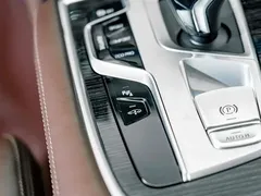 2019 BMW 7 Series 7 730Li M, чёрный — фото 13