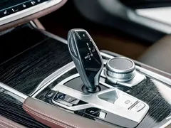 2019 BMW 7 Series 7 730Li M, чёрный — фото 15