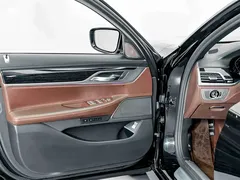 2019 BMW 7 Series 7 730Li M, чёрный — фото 16